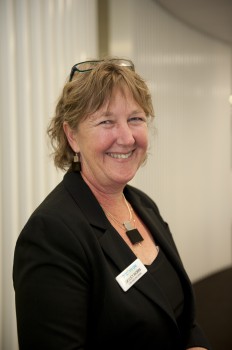 Dr Lucy Morris